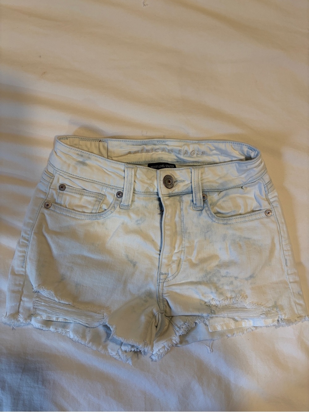American Eagle Outfitters Light Wash Distressed Denim Shorts size 00